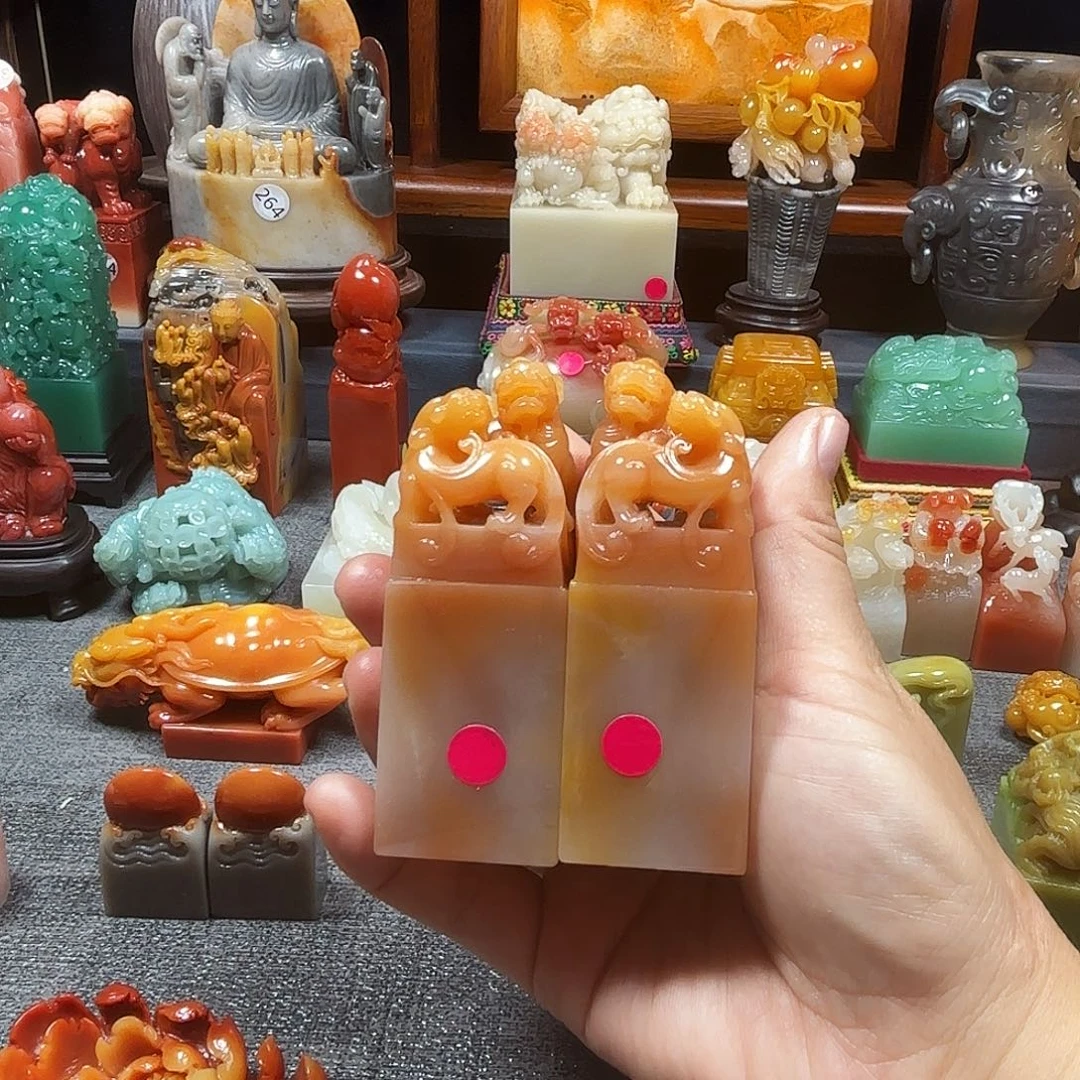 寿山石印石古兽对章