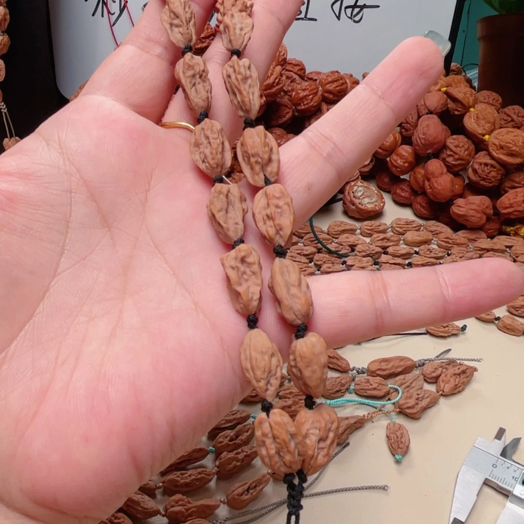 问***）吊坠文玩核桃小蛤蟆