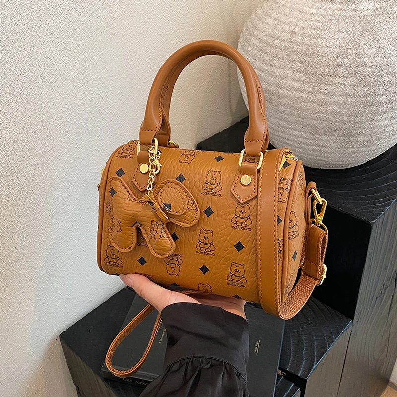 新款轻奢高级感气质时尚百搭单肩斜挎女士包 A11