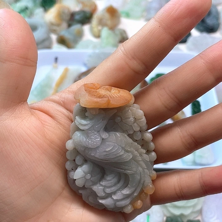 定制翡翠未镶嵌翡翠