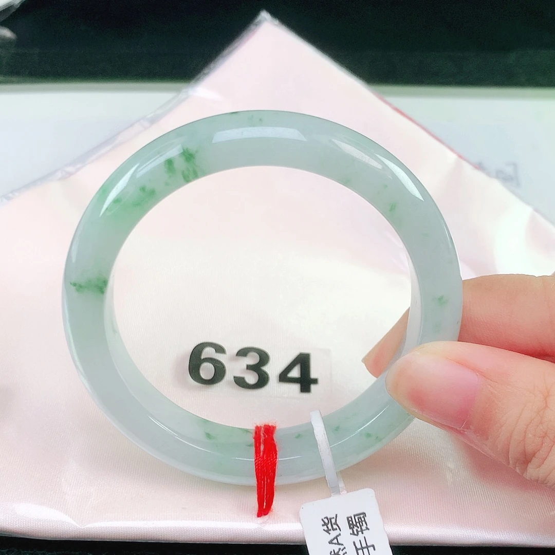 未镶嵌手镯翡翠翡翠手镯