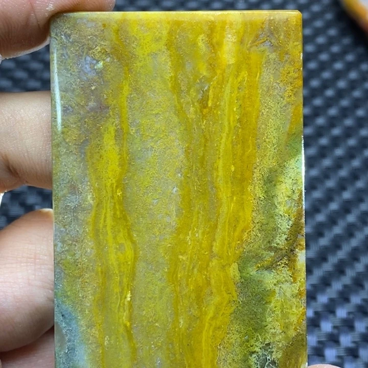 玛瑙/玉髓颈饰未镶嵌绿***湾