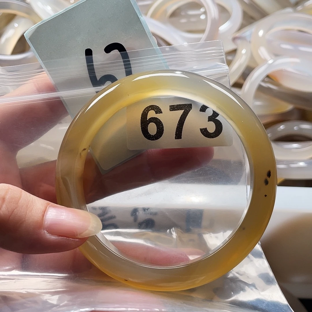 玛瑙/玉髓未镶嵌手镯