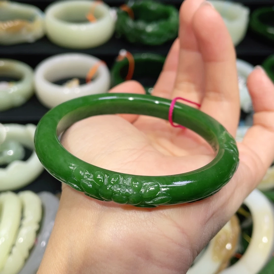 未镶嵌手镯和田玉2