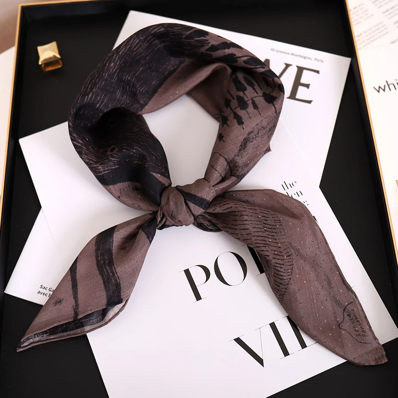 新款 高级棕咖色丝棉提花65方巾夏季桑蚕丝+棉时尚百搭领巾丝巾