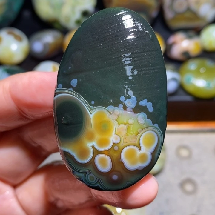 未镶嵌玛瑙/玉髓珠宝半成品25