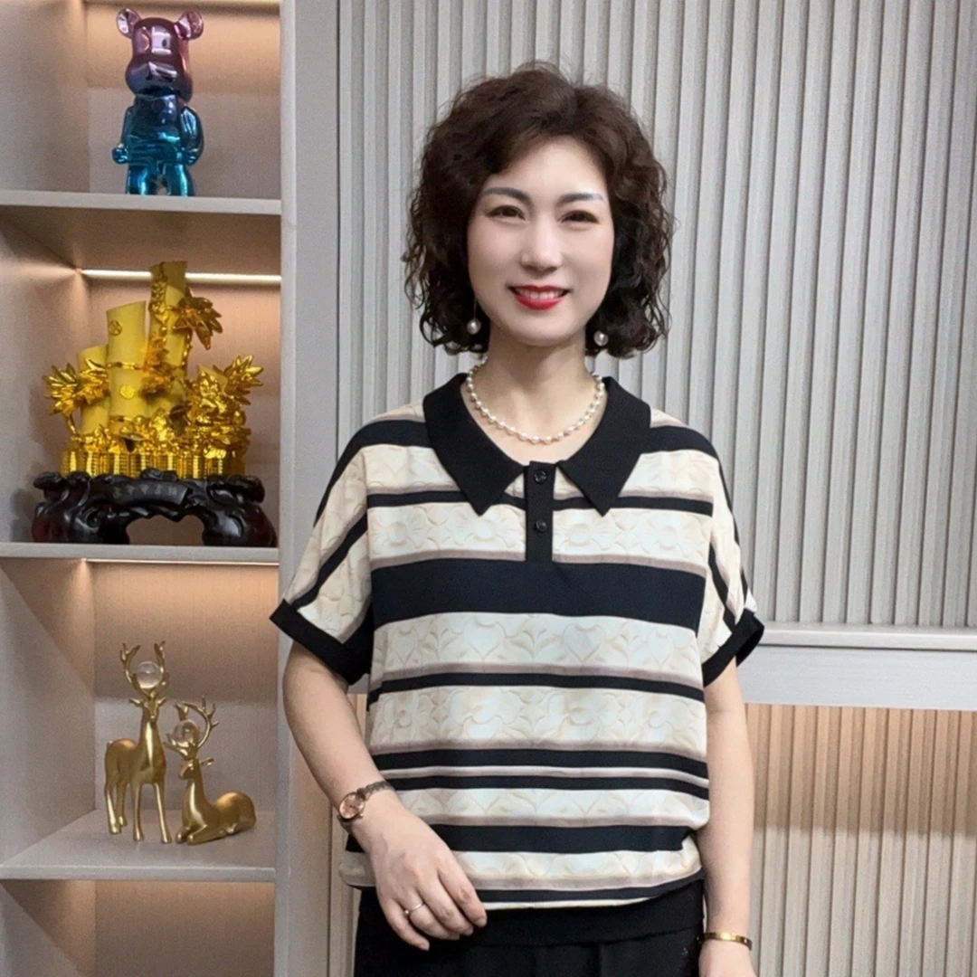 妈妈装流行欧若拉时尚潮牌女装宽松夏装女士独特漂亮小衫休闲短袖