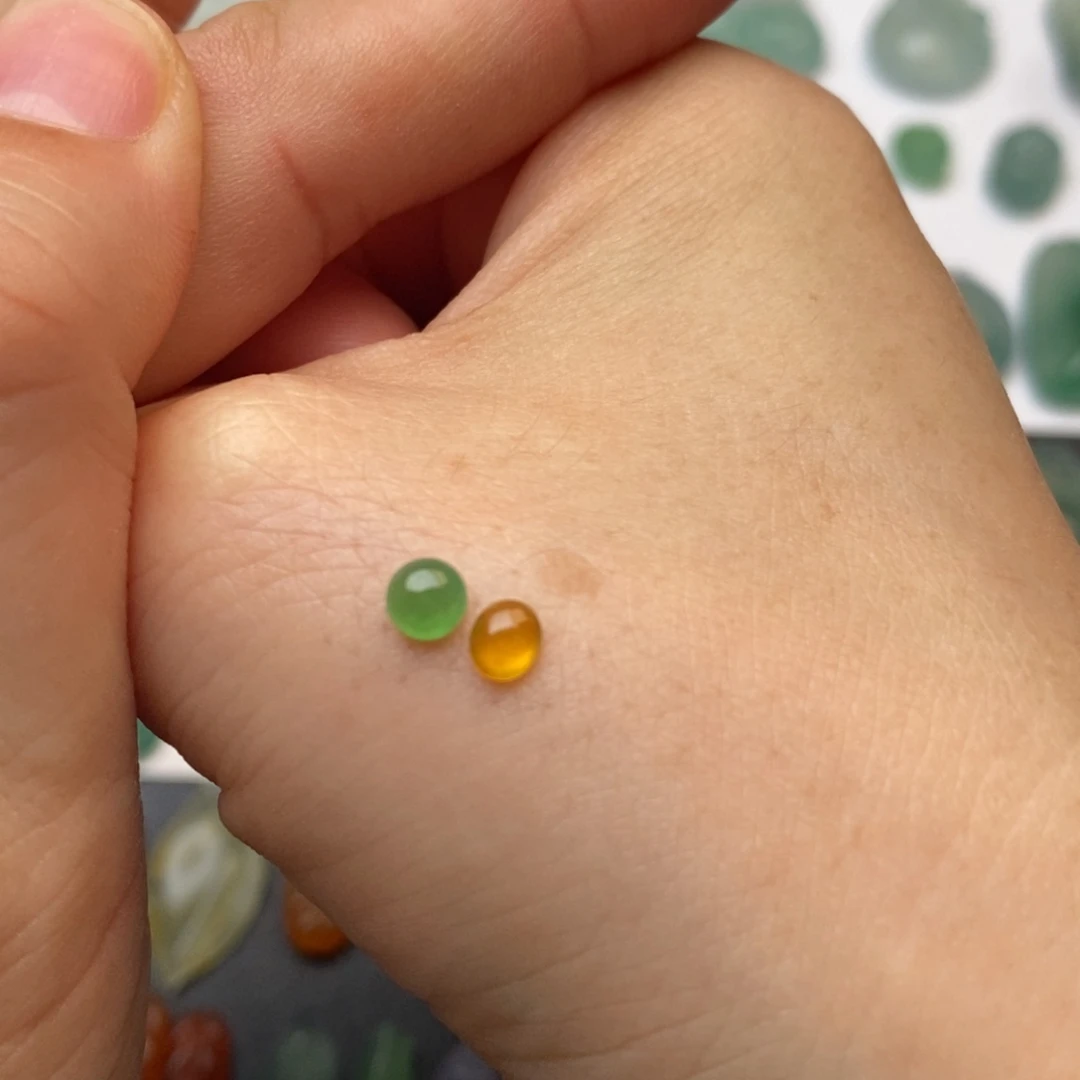 定制翡翠未镶嵌蛋面