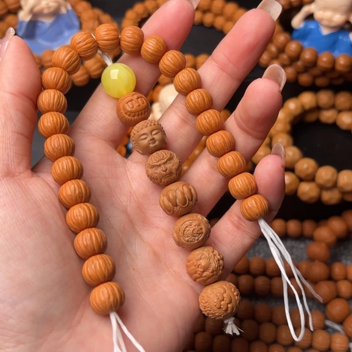 陕***哥吊坠猴头核桃111111111