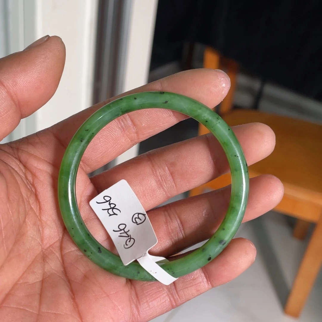 和田玉（碧玉）手镯未镶嵌我**静