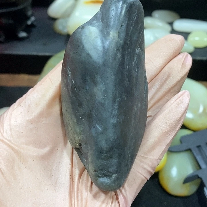 未镶嵌和田玉（糖玉）挂件