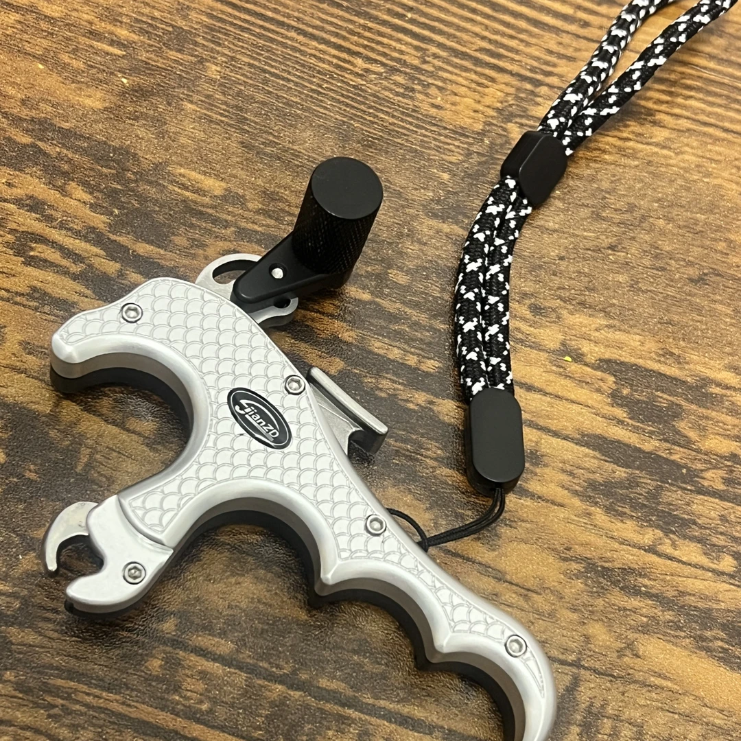 龙鳞撒放，刀锋撒放