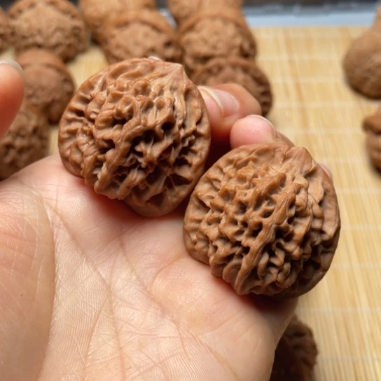 【闪购商品】把件文玩核桃秦闷………