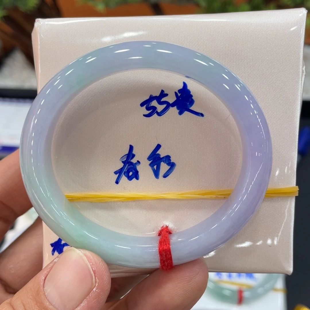 未镶嵌手镯翡翠在