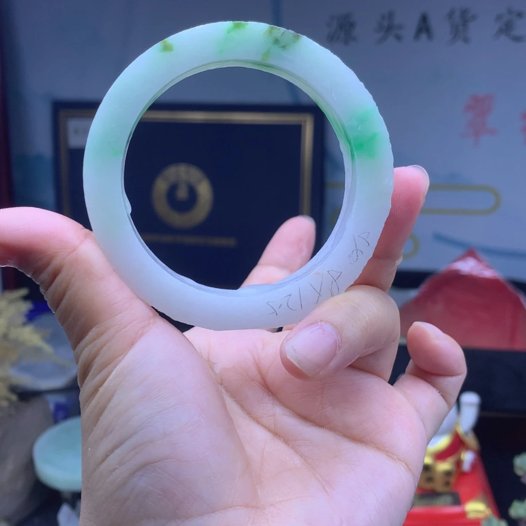 定制翡翠翡翠手镯未镶嵌