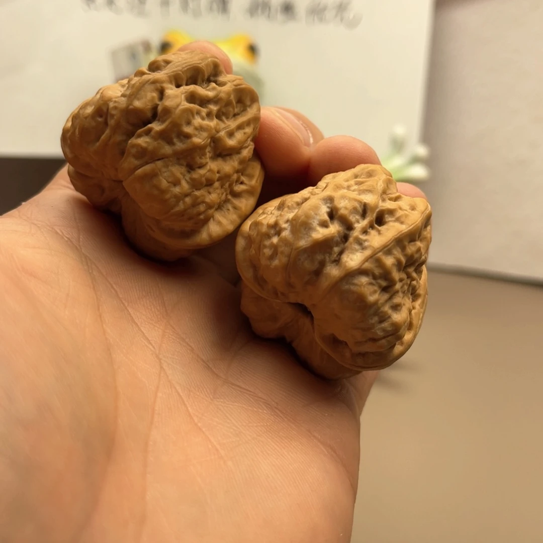 文玩核桃吊坠好***见延庆