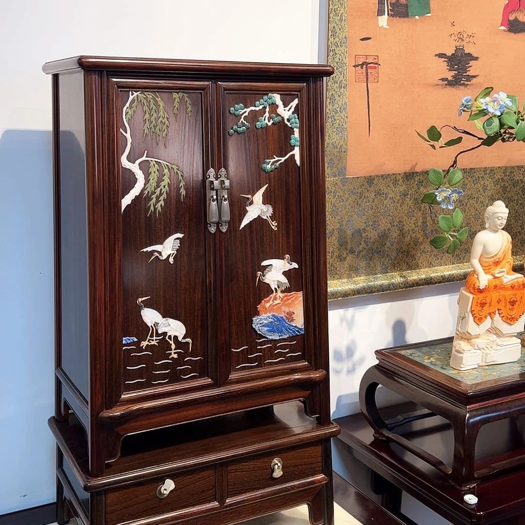 红酸枝木类成套家具大红酸枝架子