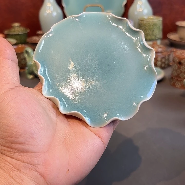 瓷片龙泉青瓷福利青瓷
