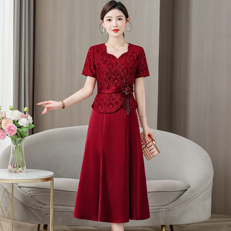 五一婚宴妈妈喜服高端显瘦轻奢晚礼服女2025新款高级感短袖连衣裙