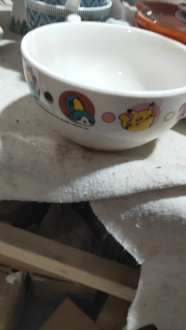 可爱卡通碗微瑕完美主义绕行