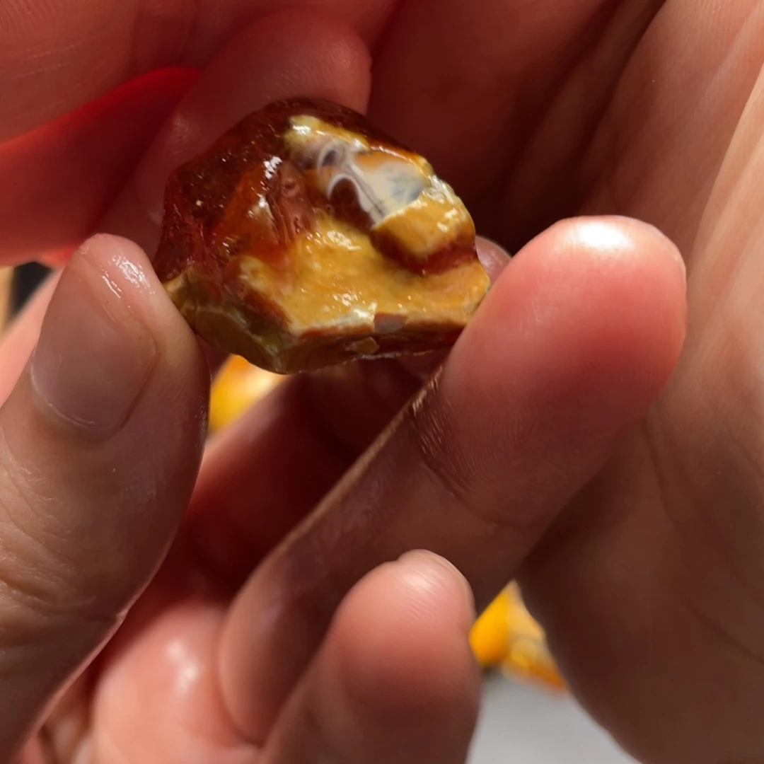 湃***定制琥珀天然蜜蜡原石定制