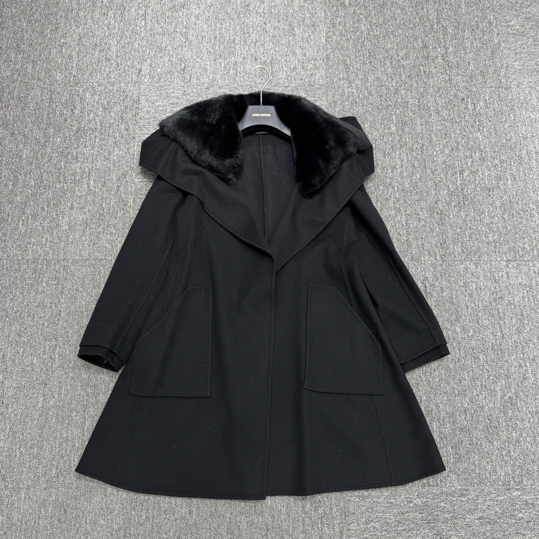 99新 GIORGIO ARMANI/阿玛尼 毛领大衣外套/40码/14991