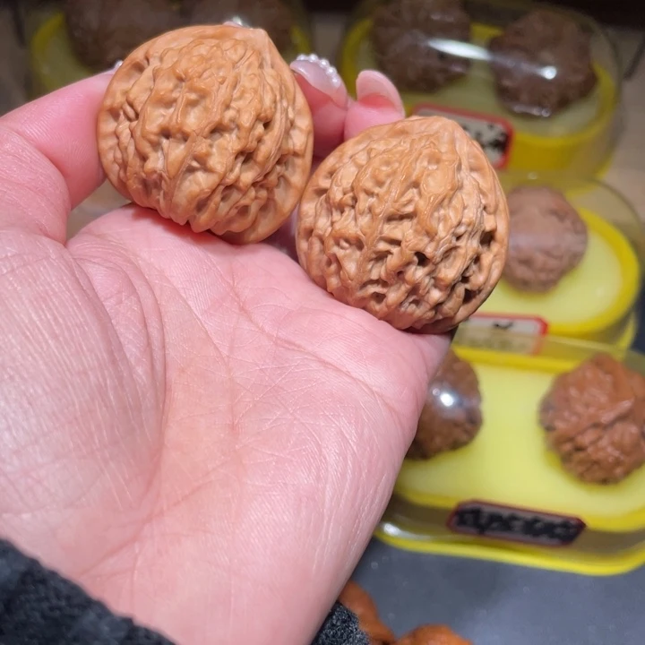 吊坠文玩核桃39金牛