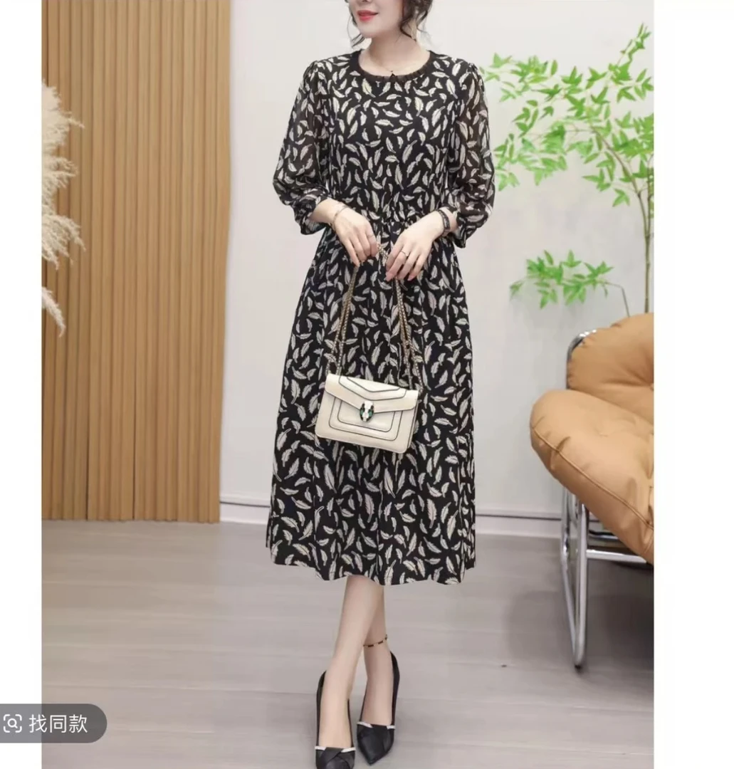 2025秋季新款气质优雅显瘦小众收腰百搭爆款连衣裙时尚334