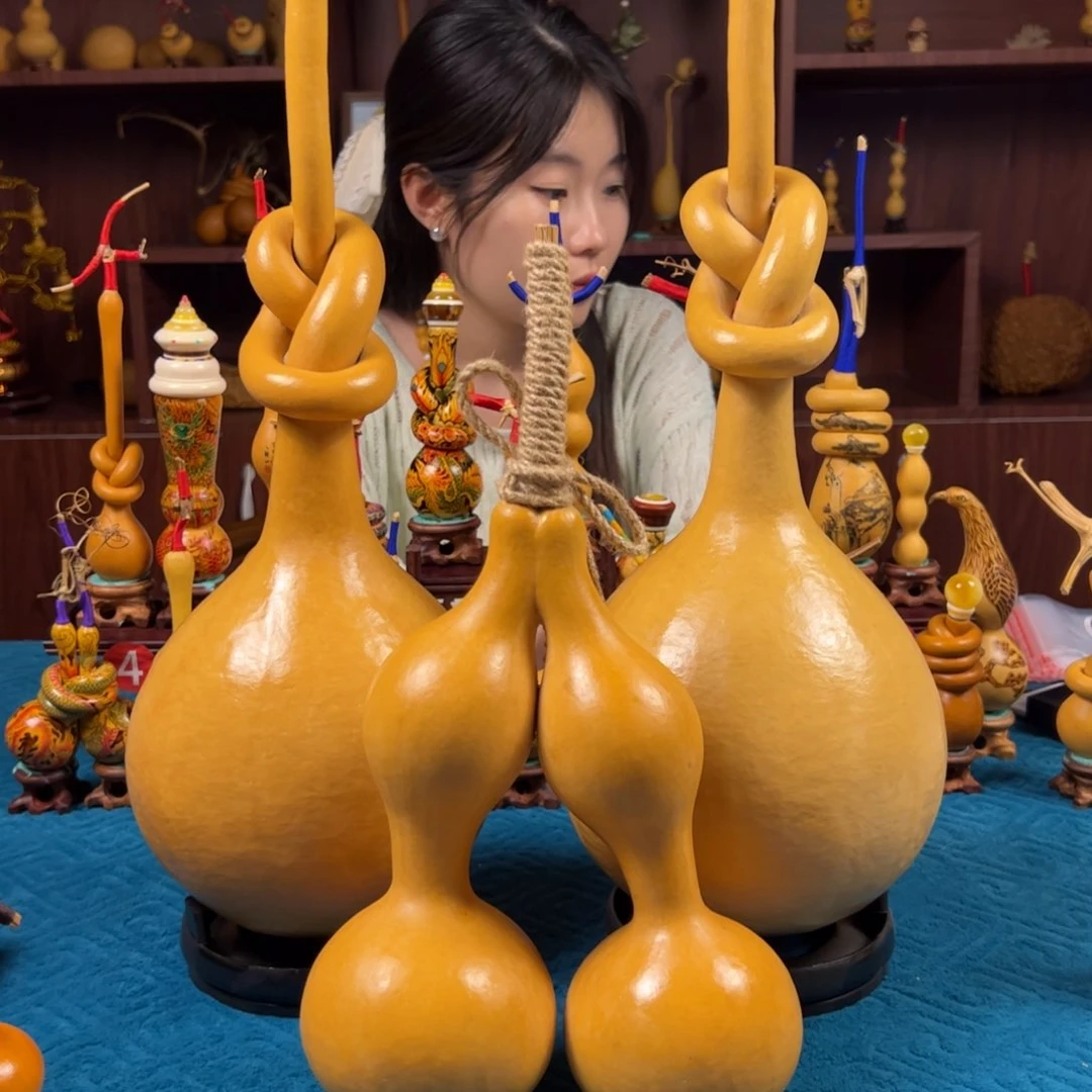W****物在一起了很久都觉得是自己