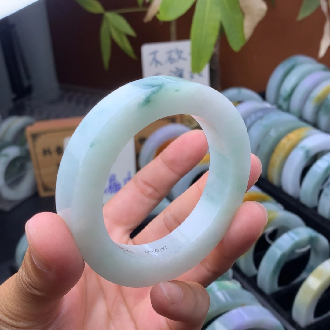 未镶嵌手镯定制翡翠定制手镯
