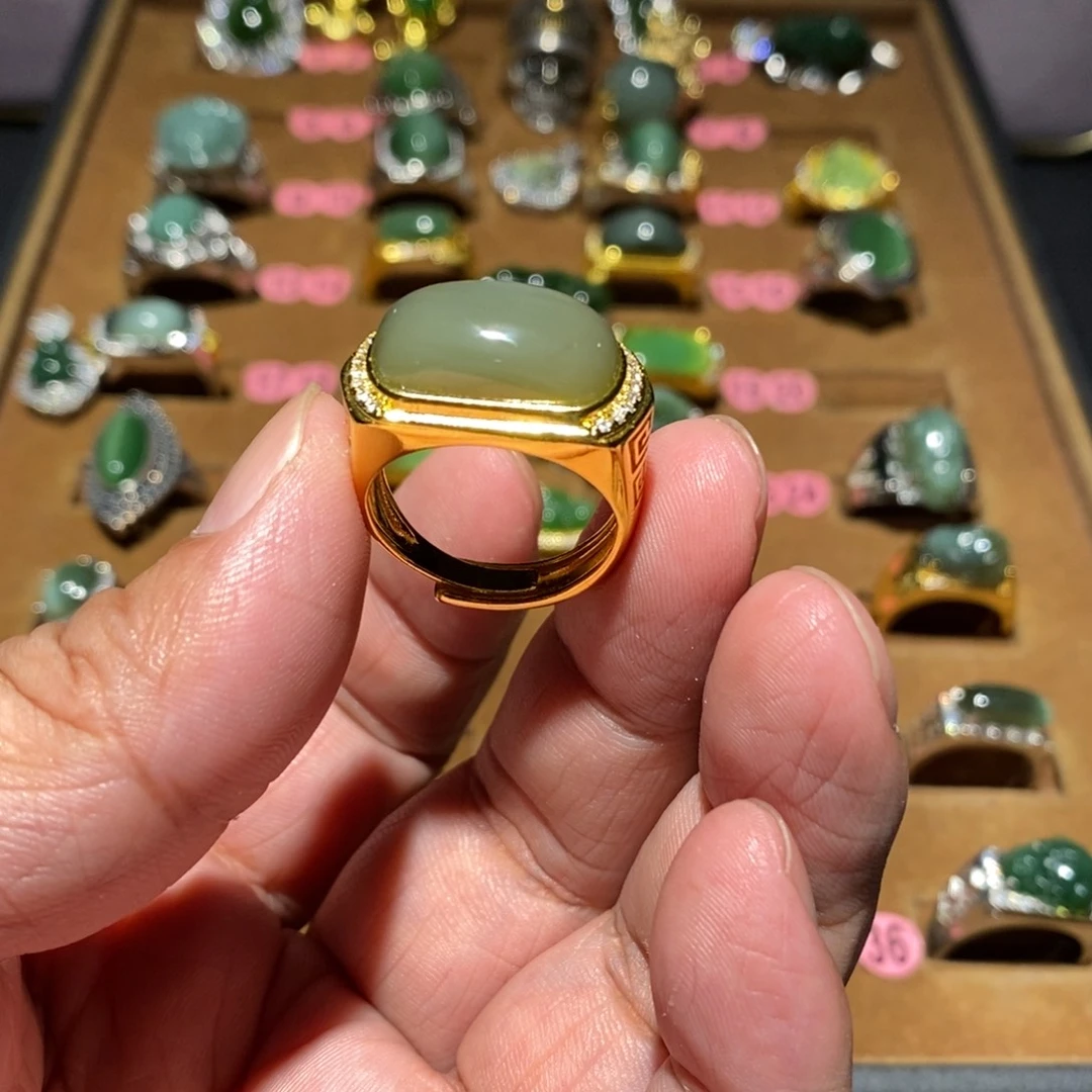 和田玉（碧玉）未镶嵌戒指