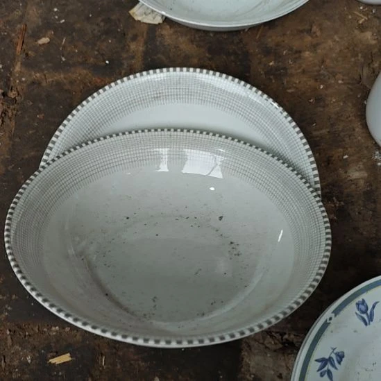 库存微瑕大碗两个直径23