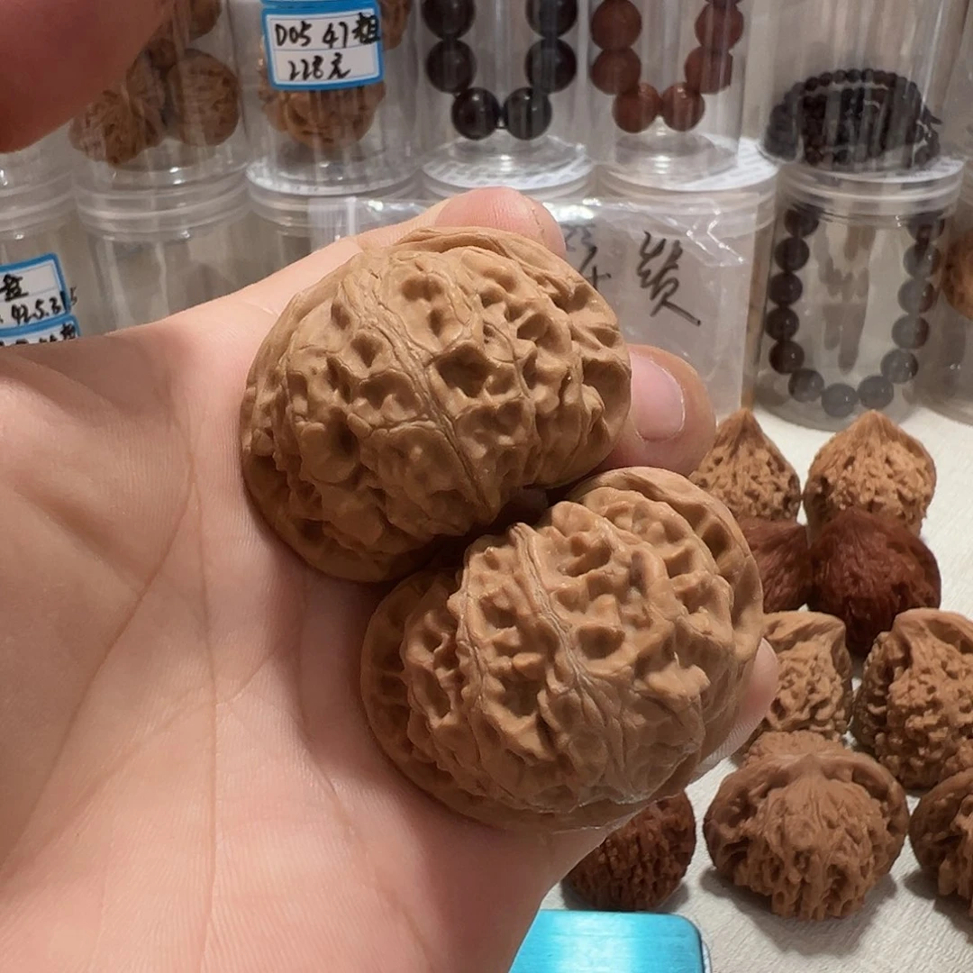 5号文玩核桃43.5尺宫灯