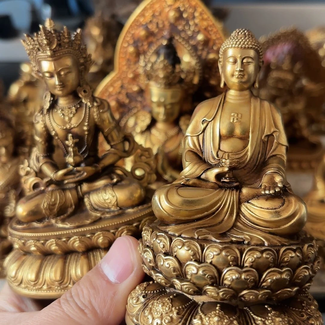 郡*～长寿佛弥陀黄铜摆件
