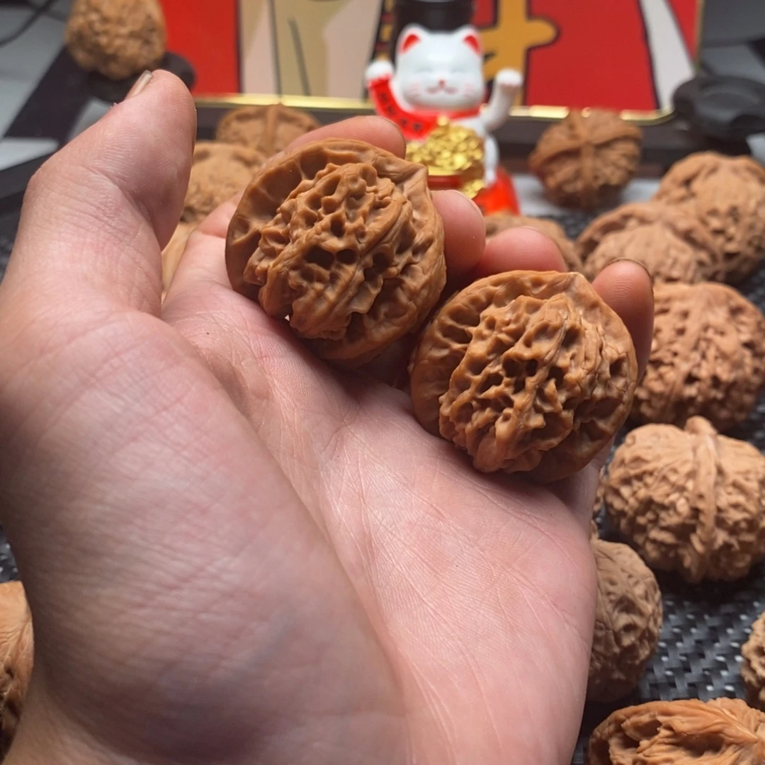 文玩核桃精品对龙图腾正奔38全品