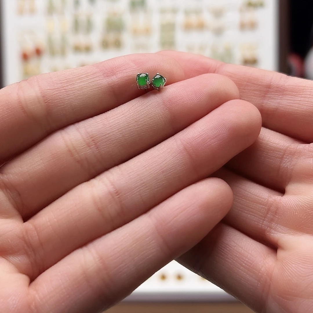 银S925镶嵌和田玉耳饰