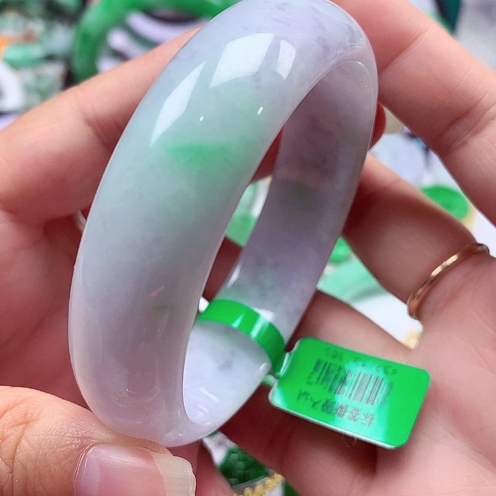翡翠未镶嵌手镯翡翠