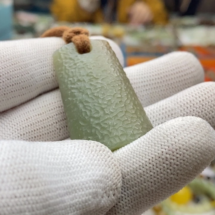 和田玉未镶嵌手串