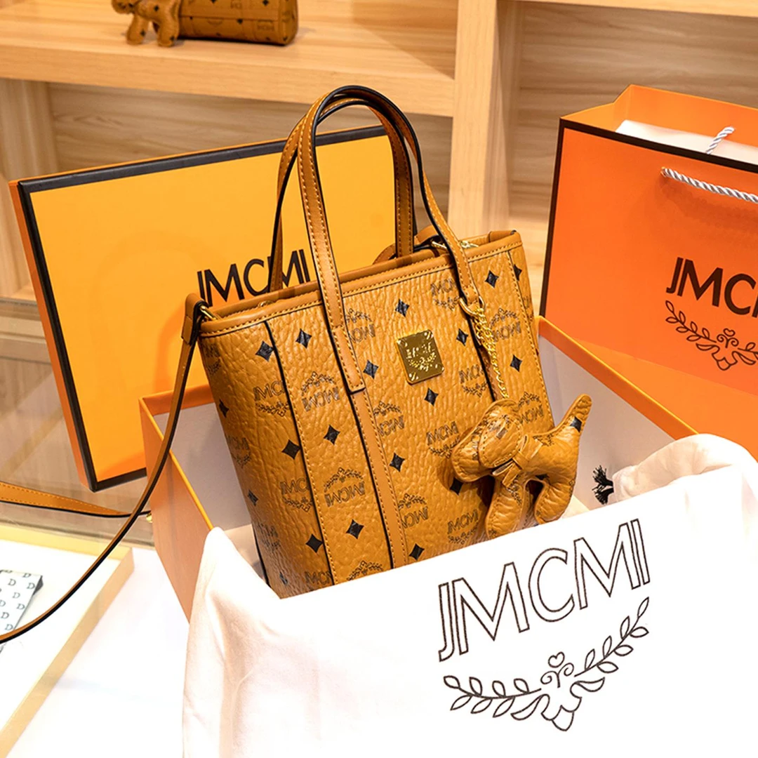 香港品牌女款爆款2025新款包包女气质夏季气质手提包包中号托特包