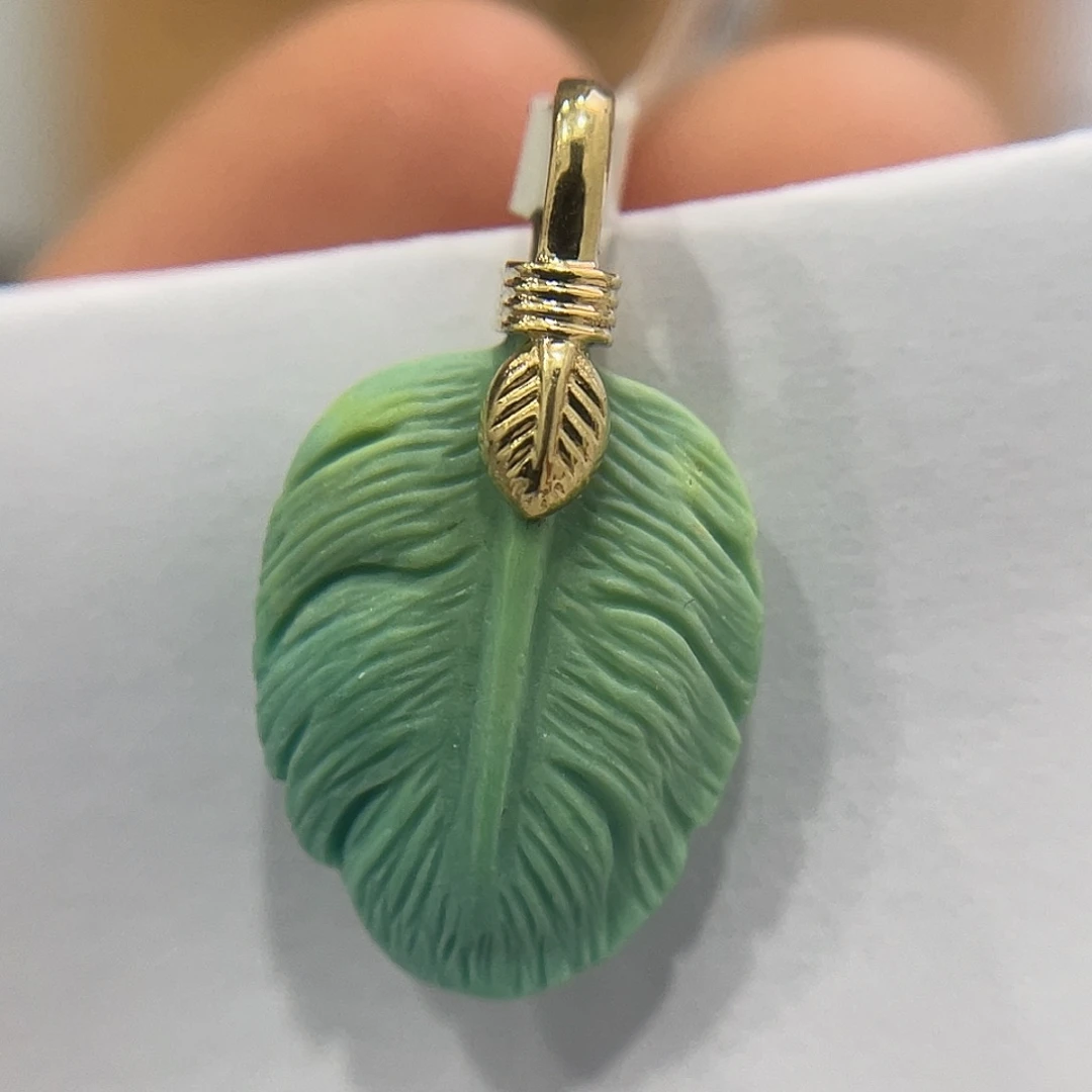 绿松石18K金镶嵌珠宝奇石