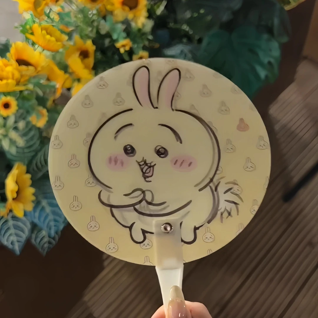【会动的扇子】小红书同款吉伊卡哇乌萨奇摇手光栅扇可爱卡通随身带