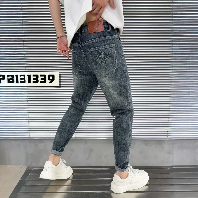 【拒绝地摊货】男士秋季新款小脚钢印软牛仔裤-1339