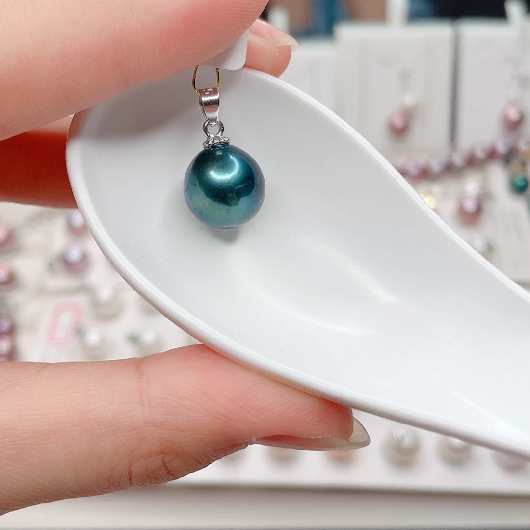 合金吊坠(赠链)淡水珍珠
