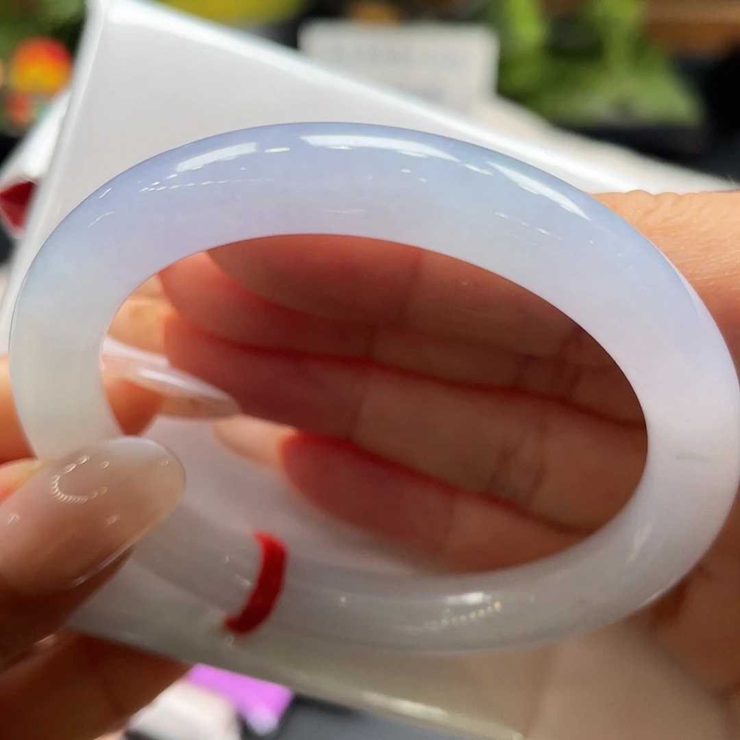 翡翠手镯未镶嵌20号52圈