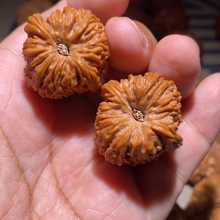 嚯***嚯吊坠文玩核桃核桃