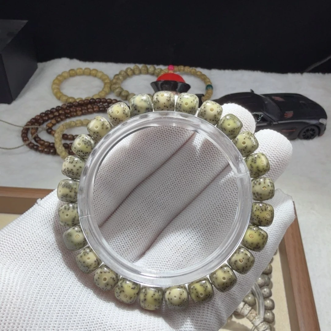 星月菩提吊坠石玉98