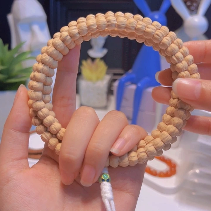 用***9柏香籽/百香籽吊坠