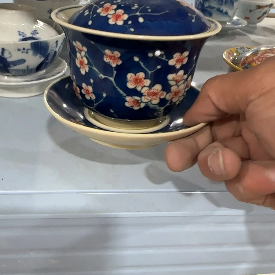 瓷片瓷器的造型艺术是现代生活