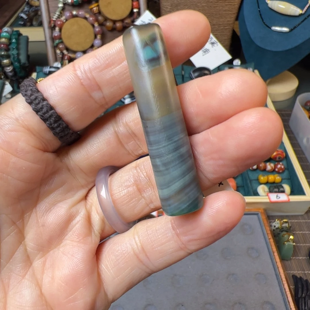 大***子玛瑙/玉髓单珠未镶嵌