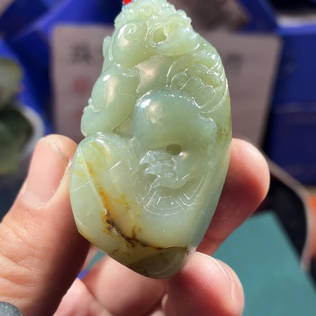 和田玉（糖玉）未镶嵌颈饰